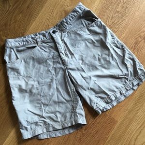 Mountain Hardwear quick dry shorts